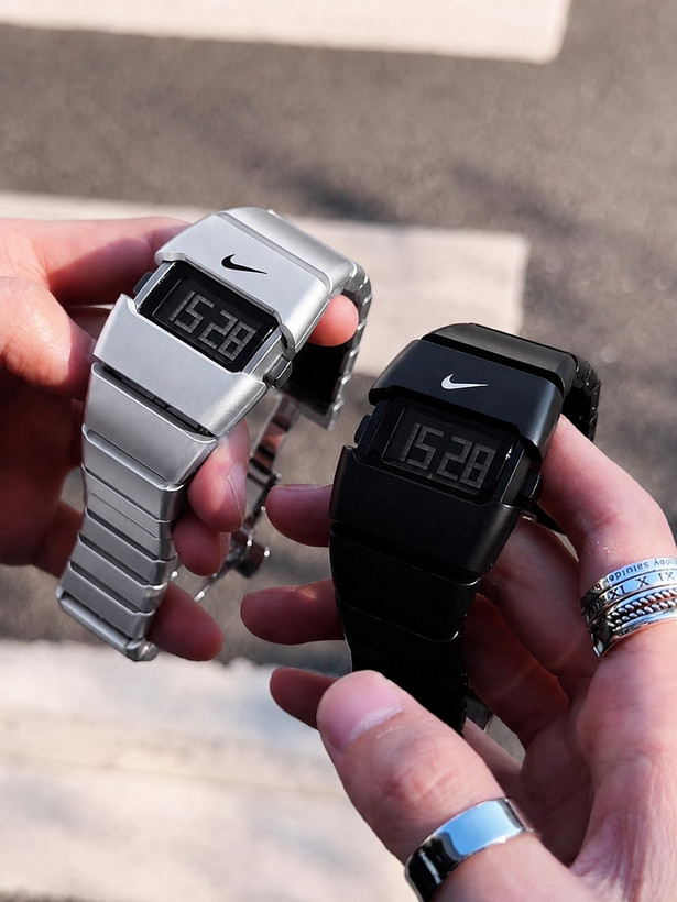 ساعت مچی نایکی تریاکس Nike Triax دیجیتال اسپرت بند رابر و لاکی قفل پروانهای
